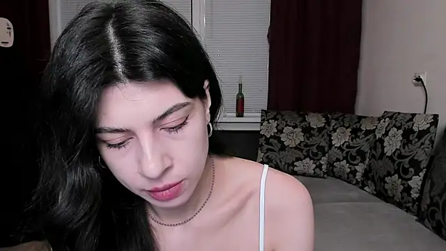 MolagAnna online show from February 21, 2025, 9:11 pm