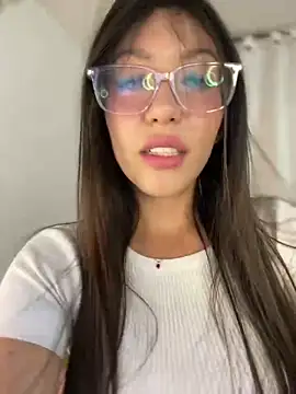 MiaJones21 online show from January 7, 2025, 11:24 pm