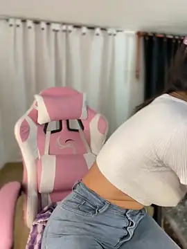 MiaJones21 online show from January 17, 2025, 3:12 am