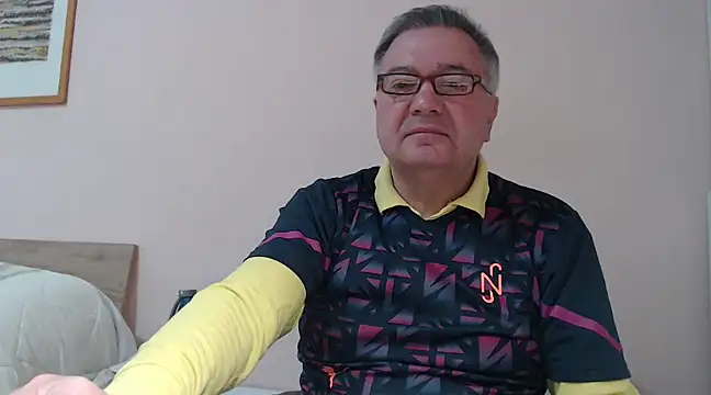 YOU6me online show from February 3, 2025, 9:19 am