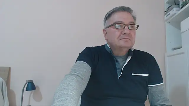 YOU6me online show from February 20, 2025, 5:29 pm