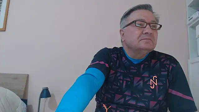 YOU6me online show from March 18, 2025, 8:47 am