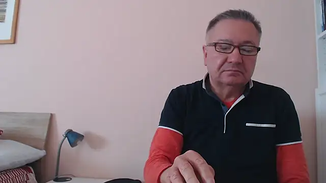 YOU6me online show from October 24, 2025, 8:00 am