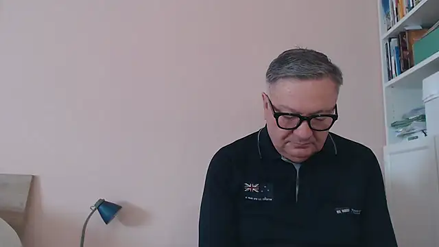 YOU6me online show from April 14, 2026, 6:41 am