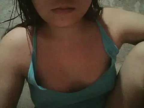 Snapshot of Beatrice143 chatting on December 26, 2024, 7:24 am Beatrice143 online show from December 26, 2024, 7:24 am