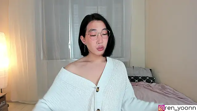 Ren yoon online show from April 10, 2026, 2:11 pm