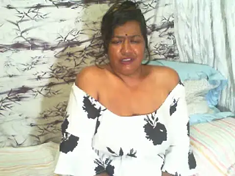 Mammabear 4u online show from February 2, 2025, 7:46 pm