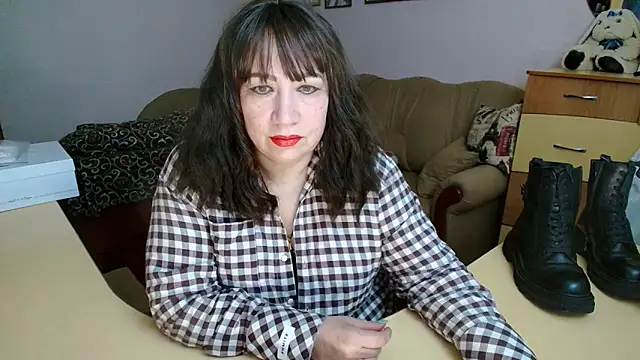 Snapshot of Lucretia_Goldi_ chatting on March 13, 2026, 12:39 am Lucretia Goldi online show from March 13, 2026, 12:39 am