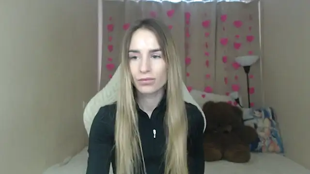 DeboraHorny online show from February 6, 2026, 7:23 am