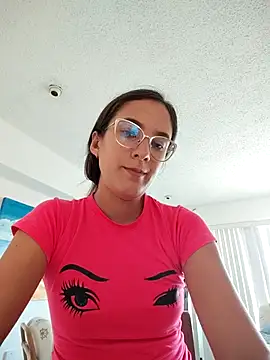 Theambersin online show from March 15, 2026, 7:53 pm