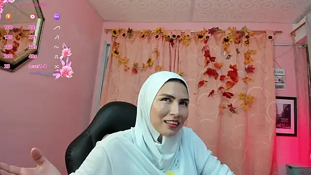 DarshaKhemu online show from September 18, 2025, 8:44 pm