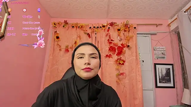 DarshaKhemu online show from September 25, 2025, 8:56 pm