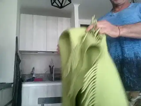 PenelopeSx online show from December 13, 2025, 7:53 pm