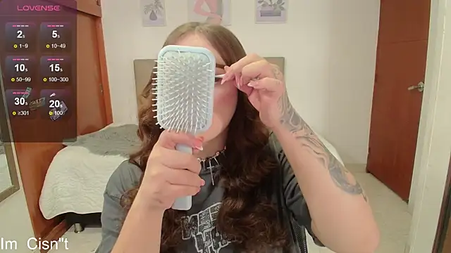 Miley Baker online show from February 8, 2025, 1:22 pm