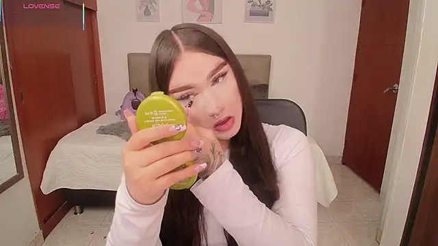 Miley Baker online show from February 23, 2026, 3:31 pm