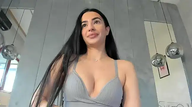 Naila18 online show from January 8, 2025, 6:52 am