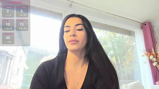 Naila18 online show from October 18, 2025, 7:20 am