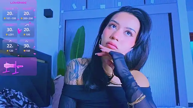 Snapshot of Mia_Tin chatting on February 20, 2026, 5:46 pm Mia Tin online show from February 20, 2026, 5:46 pm