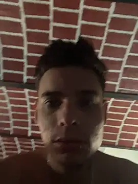 Snapshot of brianor89 chatting on September 28, 2025, 3:28 pm brianor89 online show from September 28, 2025, 3:28 pm