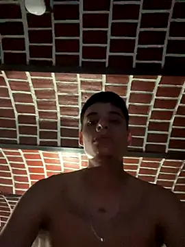 Snapshot of brianor89 chatting on October 8, 2025, 12:03 pm brianor89 online show from October 8, 2025, 12:03 pm