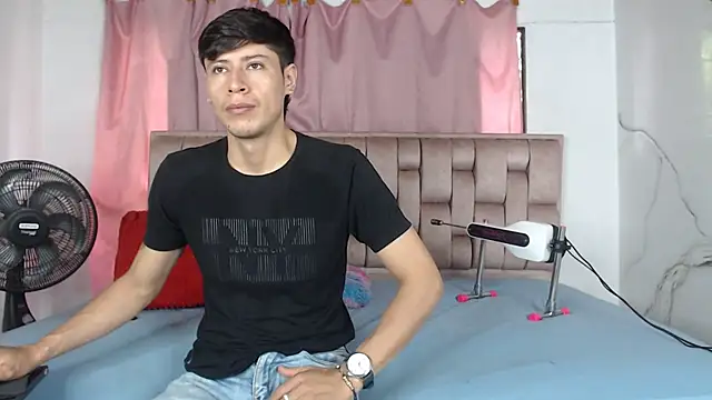 Sexytaty2022 online show from February 16, 2026, 1:07 pm