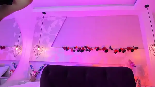 Rachel Foxy online show from November 25, 2025, 10:32 pm