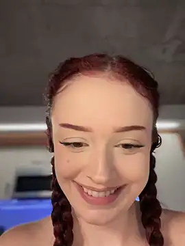 roxxxyrose online show from December 31, 2024, 11:39 pm