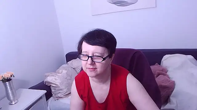 ChristaRose online show from October 19, 2025, 2:18 pm