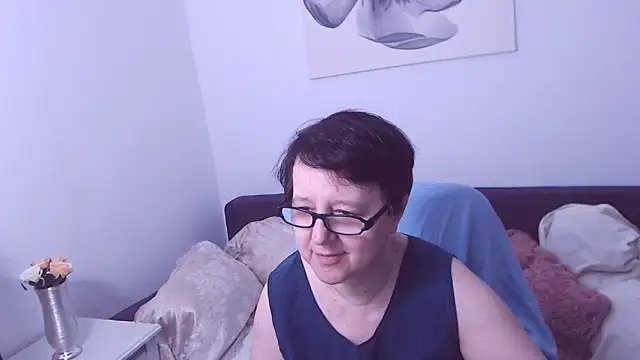 ChristaRose online show from October 22, 2025, 7:13 pm