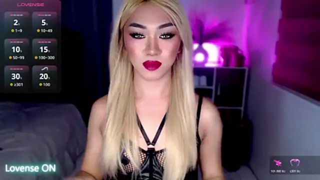 Local Hoelyx online show from December 20, 2025, 3:41 pm