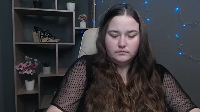 XX Daniella XX online show from December 2, 2025, 7:36 am