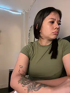 Snapshot of Alhanna_ chatting on February 26, 2025, 7:05 pm Alhanna online show from February 26, 2025, 7:05 pm