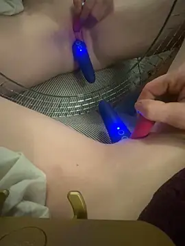 Snapshot of ToysRus24 chatting on December 15, 2024, 1:43 pm ToysRus24 online show from December 15, 2024, 1:43 pm