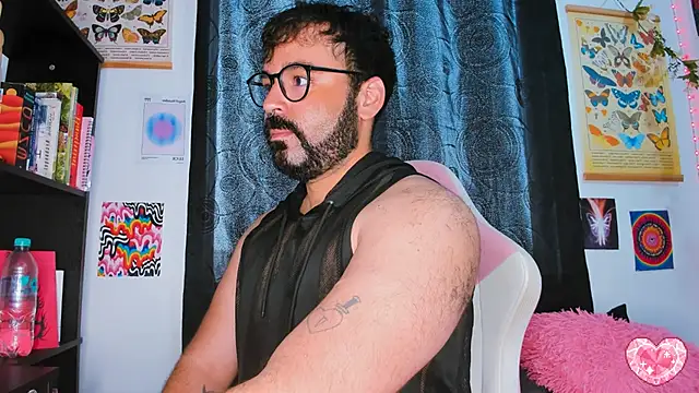 johnnyalx online show from March 17, 2025, 3:07 pm