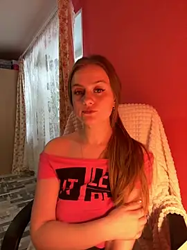 Snapshot of SophiaSweet_ chatting on March 8, 2026, 10:52 am SophiaSweet online show from March 8, 2026, 10:52 am