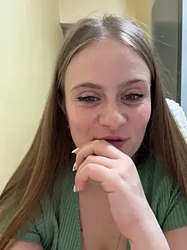 Snapshot of SophiaSweet_ chatting on March 26, 2026, 6:46 pm SophiaSweet online show from March 26, 2026, 6:46 pm