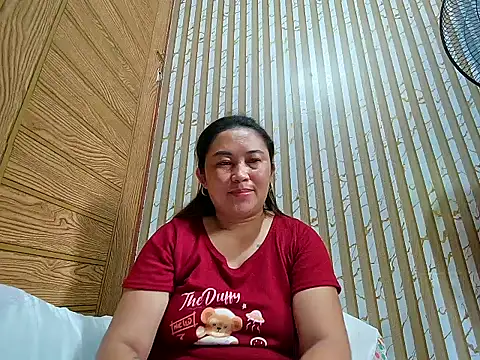 LalaiAsian online show from December 22, 2025, 1:35 am