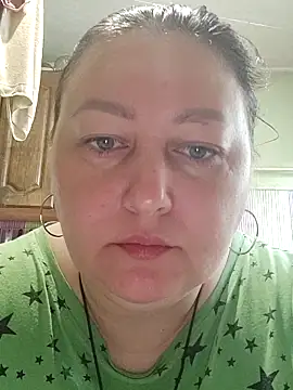 Rini333 online show from September 30, 2025, 8:52 am