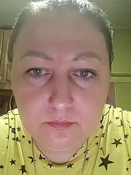 Rini333 online show from December 21, 2025, 4:14 pm