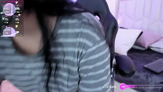 io chie  online show from February 5, 2025, 4:06 am