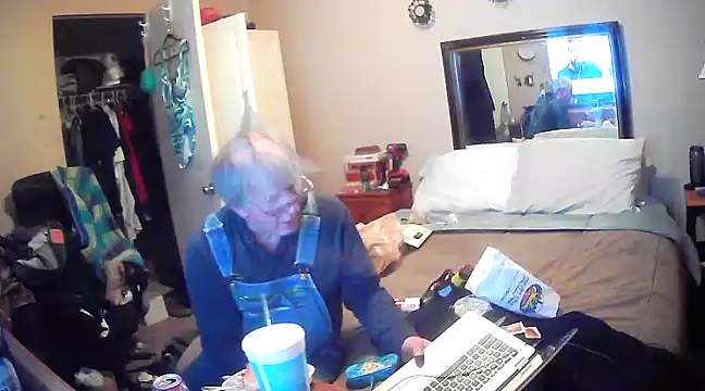 jck1m0t online show from March 7, 2025, 6:46 am