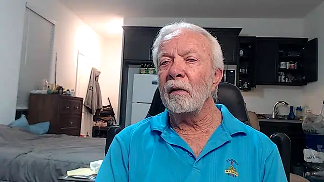 rockpoint69 online show from October 13, 2025, 8:25 am