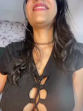 PilarJones  online show from January 30, 2025, 3:40 pm