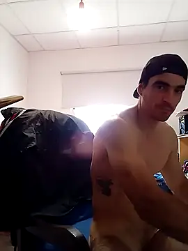 Snapshot of Luckyan10 chatting on November 11, 2025, 12:16 pm Luckyan10 online show from November 11, 2025, 12:16 pm