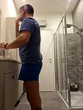 Snapshot of kekko-1982 chatting on December 10, 2024, 12:27 pm kekko-1982 online show from December 10, 2024, 12:27 pm