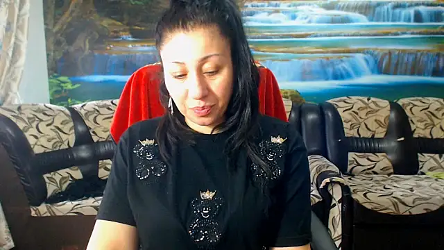 MoistMady online show from February 24, 2026, 6:22 am