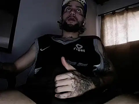 Christian Stiven1 online show from December 31, 2024, 6:24 pm