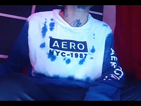 Christian Stiven1 online show from November 9, 2025, 11:08 am