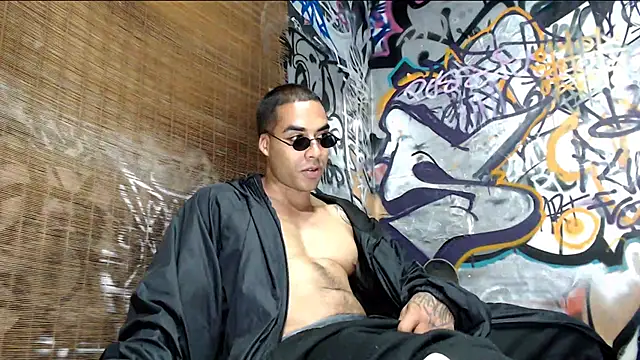 Justin Frank online show from March 13, 2025, 11:27 pm