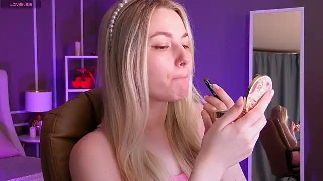 elinanortas online show from January 30, 2025, 1:11 am